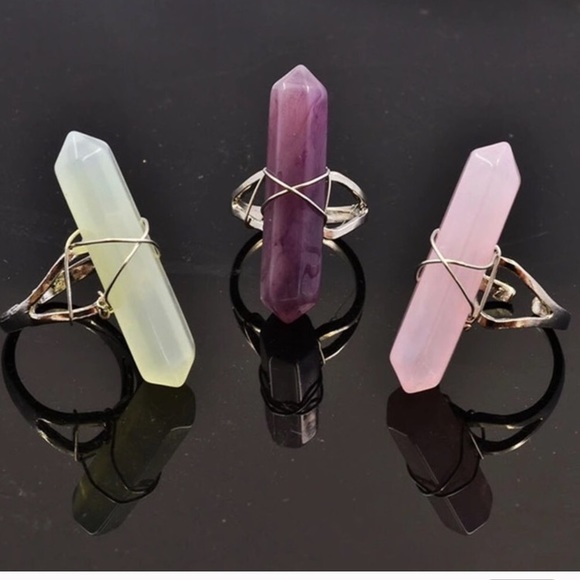 Vintage Glass Rings - Picture 3 of 4